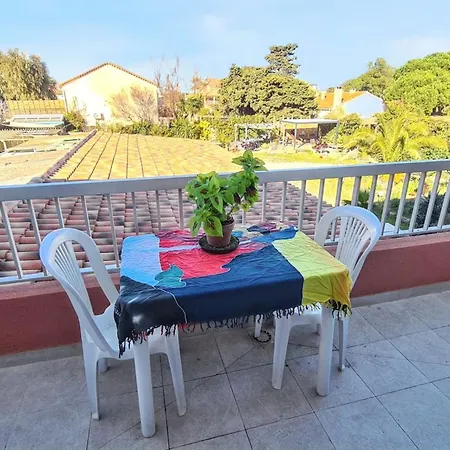 A Avec Barbecue 22 M² * Hyeres