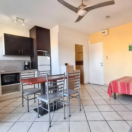 A Avec Barbecue - 22 M² *