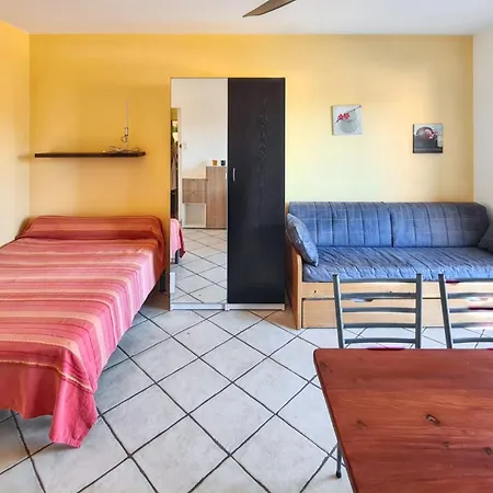 A Avec Barbecue - 22 M² Hyères